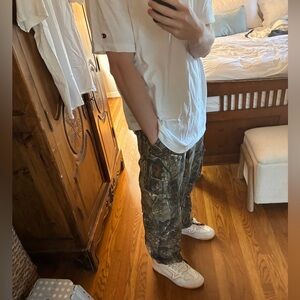 Realtree Men's Green Camouflage Cargo Pants